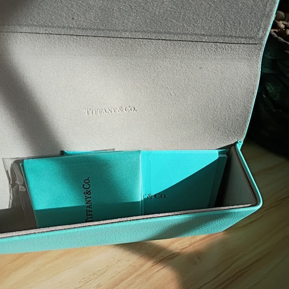 Tiffany & Co. Blue Eyeglasses Case - Picture 8 of 15